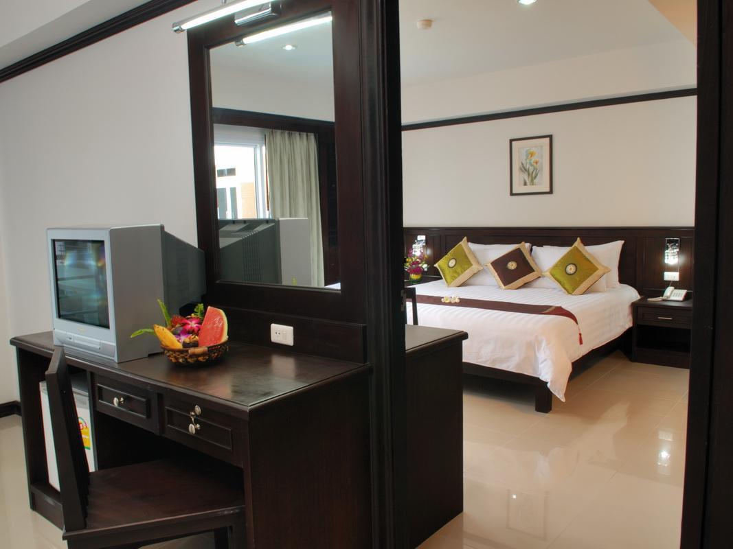 First Hotel Chaweng Beach