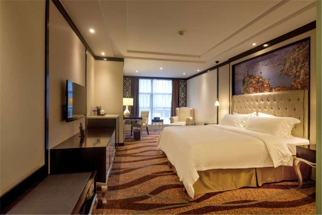 First 3* Chaweng Beach